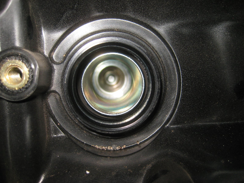 2015-2018-Nissan-Murano-Spark-Plugs-Replacement-Guide-019