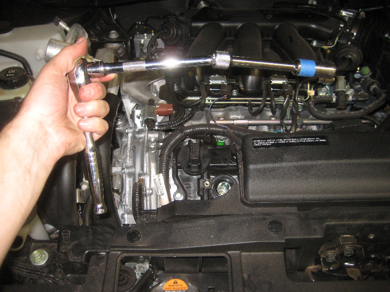 2015-2018-Nissan-Murano-Spark-Plugs-Replacement-Guide-020