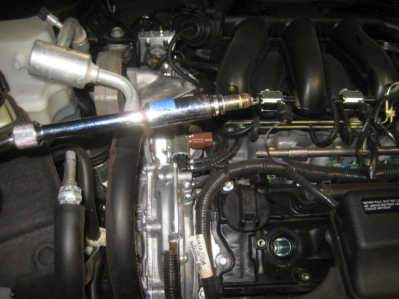 2015-2018-Nissan-Murano-Spark-Plugs-Replacement-Guide-022
