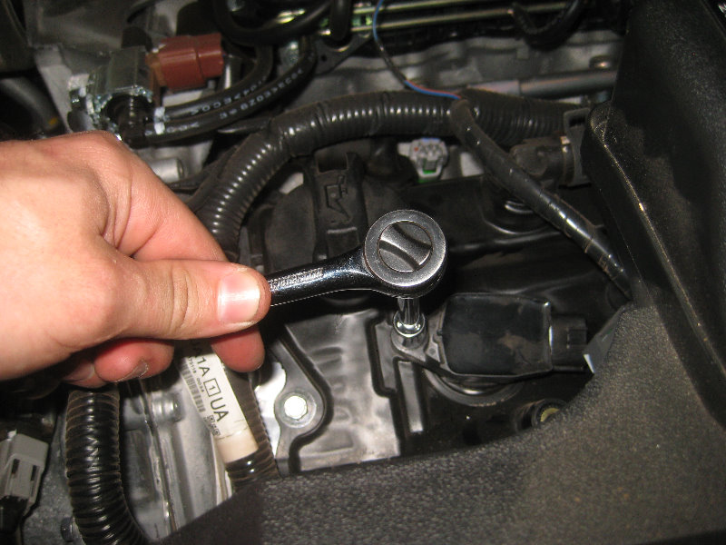 20152018NissanMuranoSparkPlugsReplacementGuide030