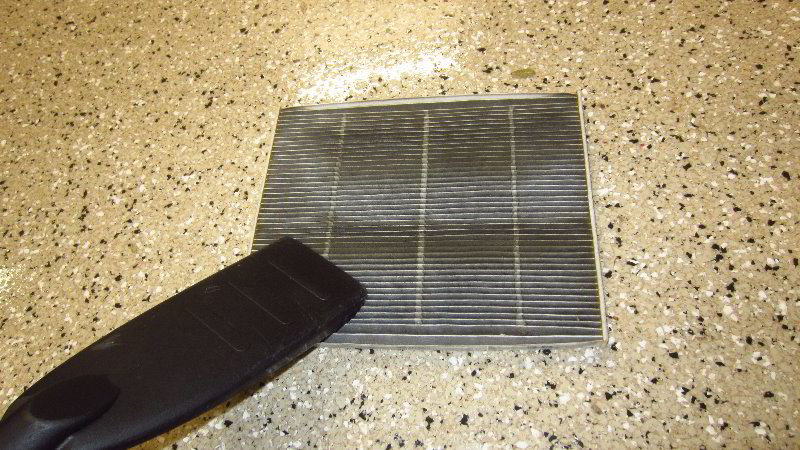 2015-2019-Ford-Edge-Cabin-Air-Filter-Replacement-Guide-026