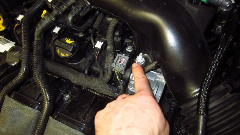 2015-2019-Ford-Edge-Camshaft-Position-Sensor-Replacement-Guide-006
