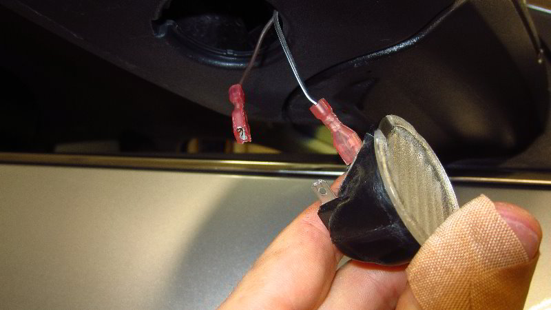 2015-2019-Ford-Edge-Side-View-Mirror-Courtesy-Step-Light-Bulb-Replacement-Guide-008