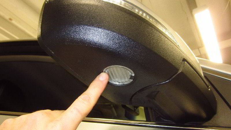 2015-2019-Ford-Edge-Side-View-Mirror-Courtesy-Step-Light-Bulb-Replacement-Guide-012