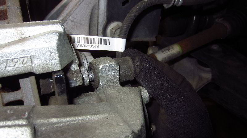 2015-2019-Ford-Edge-Front-Brake-Pads-Replacement-Guide-039