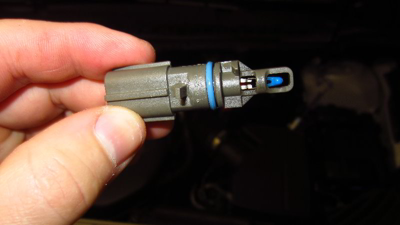 2015-2019-Ford-Edge-IAT-Sensor-Replacement-Guide-007