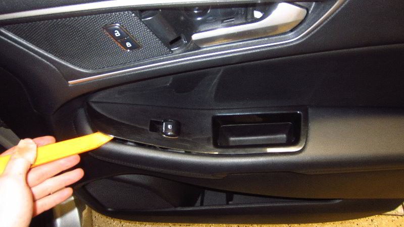 2015-2019-Ford-Edge-Interior-Door-Panel-Removal-Guide-006