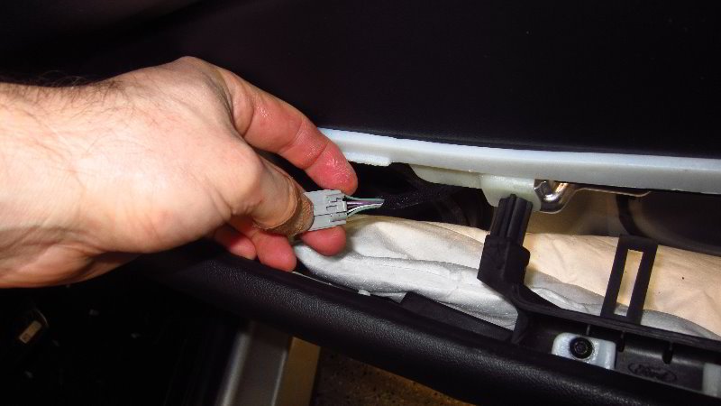 2015-2019-Ford-Edge-Interior-Door-Panel-Removal-Guide-056