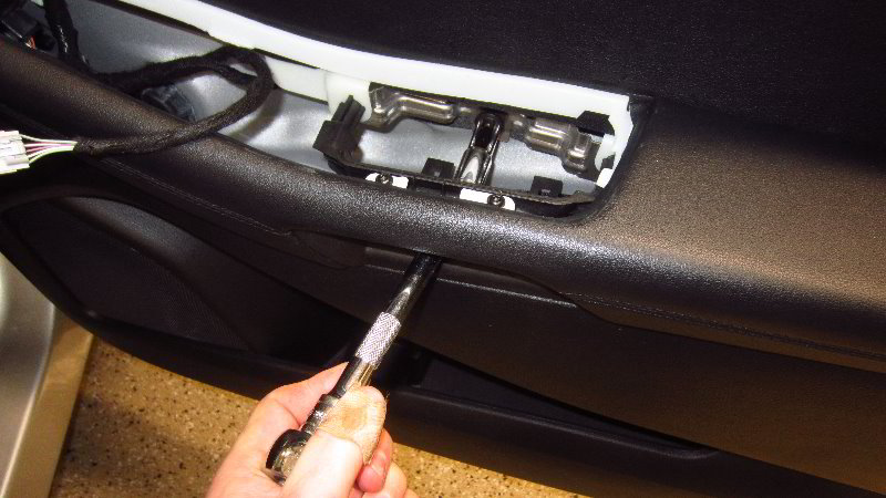 2015-2019-Ford-Edge-Interior-Door-Panel-Removal-Guide-065