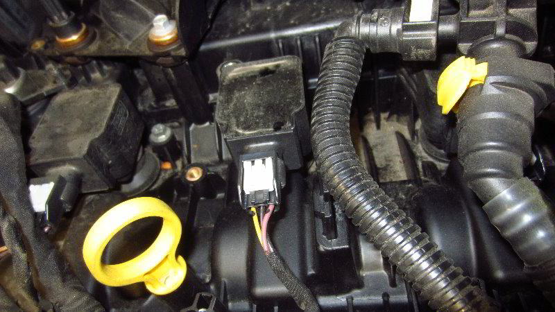2015-2019-Ford-Edge-Spark-Plugs-Replacement-Guide-007