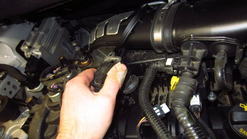 2015-2019-Ford-Edge-Spark-Plugs-Replacement-Guide-010