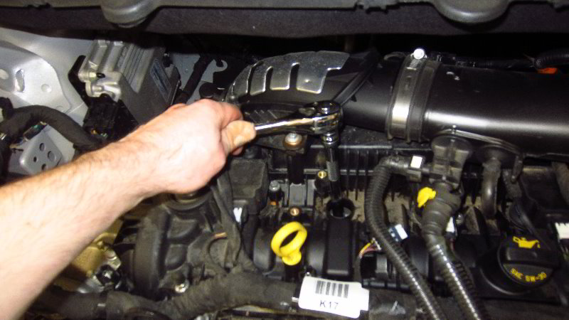 2015-2019-Ford-Edge-Spark-Plugs-Replacement-Guide-015