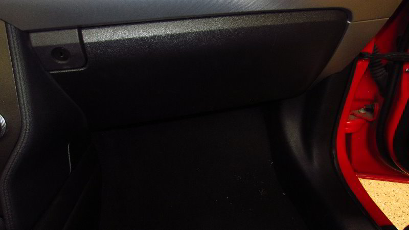 2015-2022-Ford-Mustang-Electrical-Fuse-Replacement-Guide-005