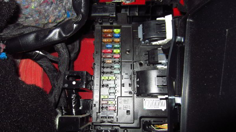 2015-2022-Ford-Mustang-Electrical-Fuse-Replacement-Guide-008