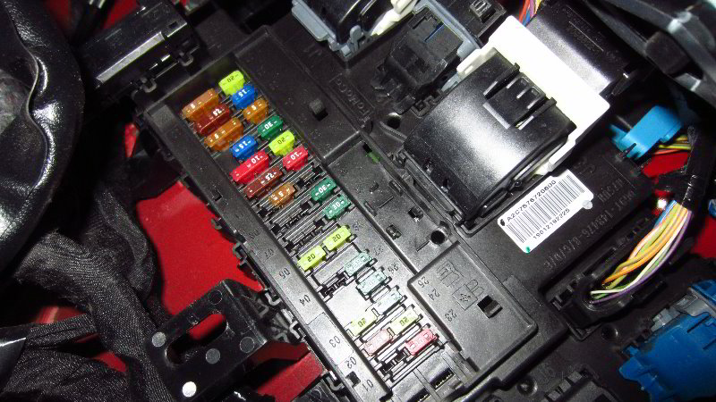 2015-2022-Ford-Mustang-Electrical-Fuse-Replacement-Guide-009