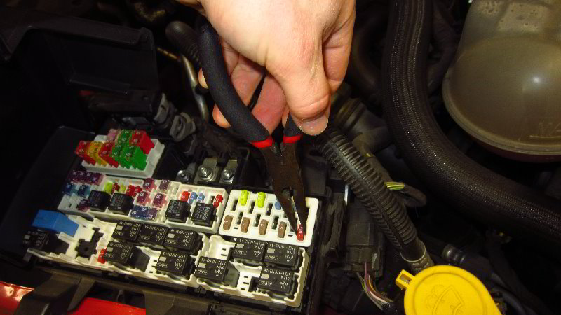 2015-2022-Ford-Mustang-Electrical-Fuse-Replacement-Guide-010