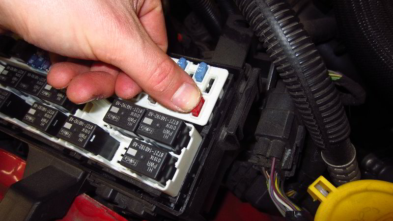 2015-2022-Ford-Mustang-Electrical-Fuse-Replacement-Guide-015