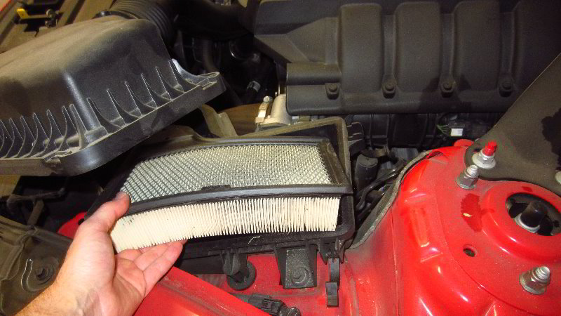 2015-2022-Ford-Mustang-Engine-Air-Filter-Replacement-Guide-014