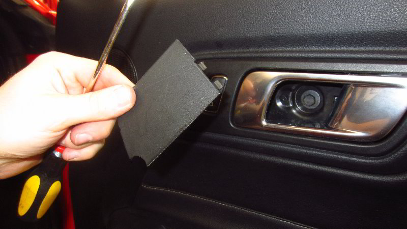2015-2022-Ford-Mustang-Interior-Door-Panels-Removal-Guide-009