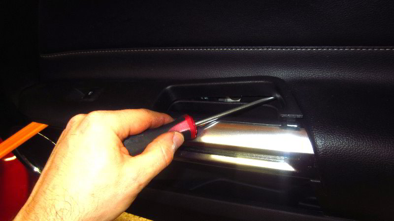 2015-2022-Ford-Mustang-Interior-Door-Panels-Removal-Guide-012