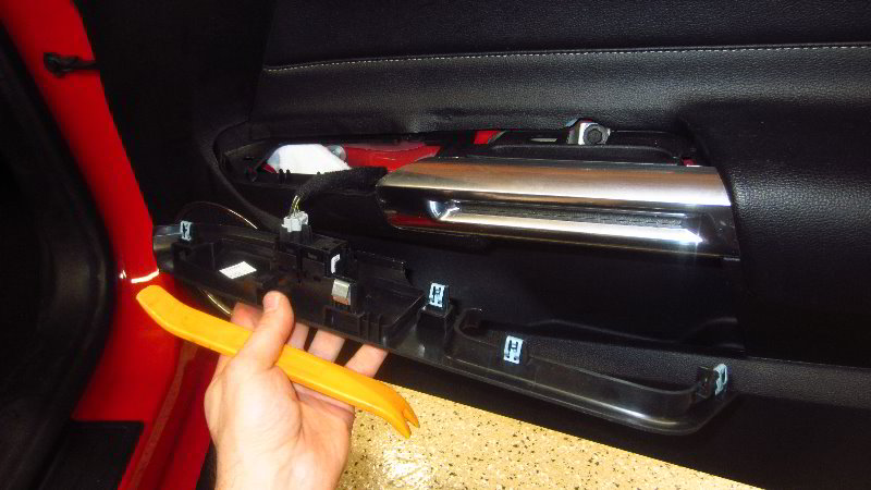 2015-2022-Ford-Mustang-Interior-Door-Panels-Removal-Guide-013