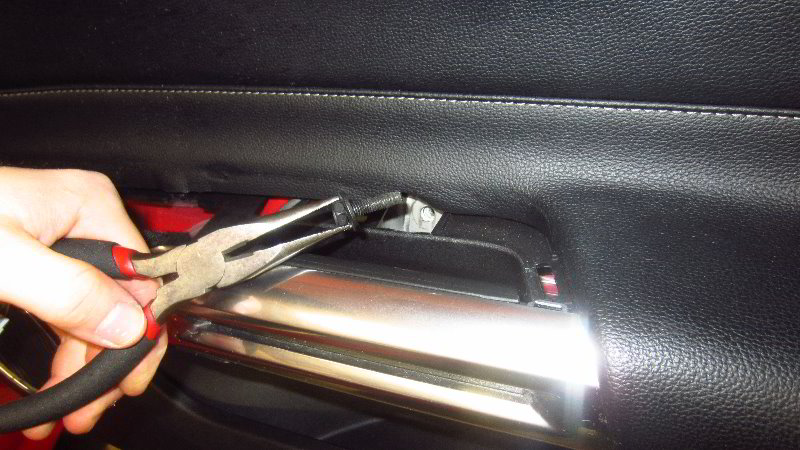2015-2022-Ford-Mustang-Interior-Door-Panels-Removal-Guide-020