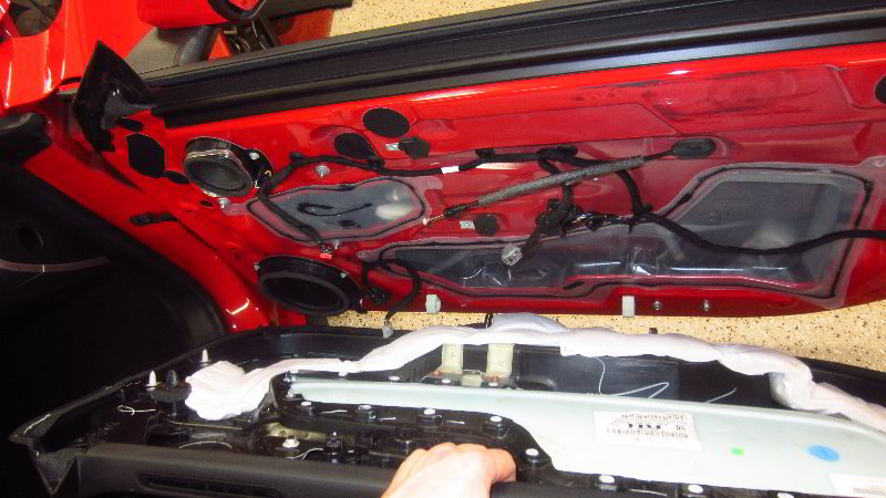 2015-2022-Ford-Mustang-Interior-Door-Panels-Removal-Guide-042