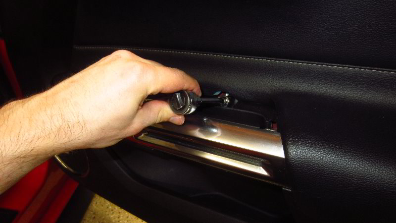 2015-2022-Ford-Mustang-Interior-Door-Panels-Removal-Guide-054