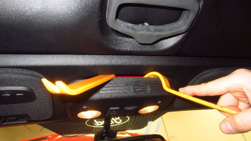 2015-2022-Ford-Mustang-Map-Dome-Light-Bulbs-Replacement-Guide-003