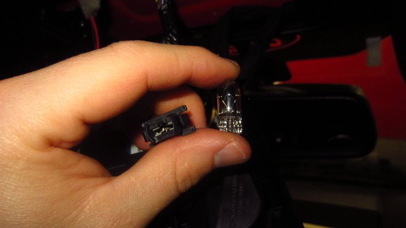 2015-2022-Ford-Mustang-Map-Dome-Light-Bulbs-Replacement-Guide-011