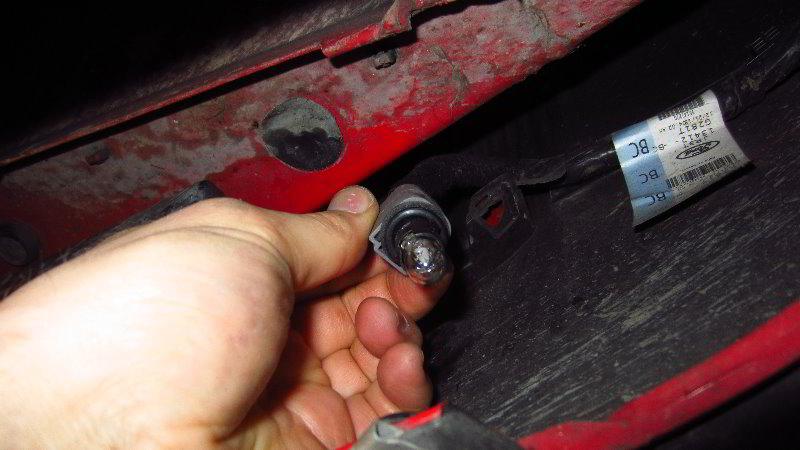 2015-2022-Ford-Mustang-Rear-Side-Marker-Light-Bulb-Replacement-Guide-004