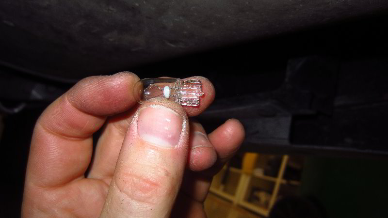 2015-2022-Ford-Mustang-Rear-Side-Marker-Light-Bulb-Replacement-Guide-005