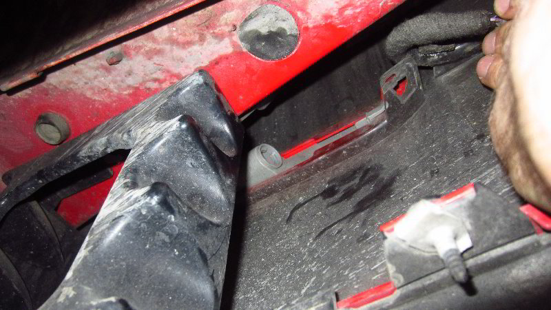 2015-2022-Ford-Mustang-Rear-Side-Marker-Light-Bulb-Replacement-Guide-009