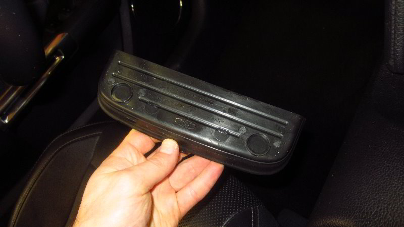 2015-2022-Ford-Mustang-Shift-Lock-Release-Guide-003