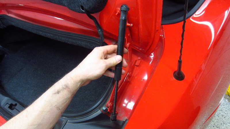 2015-2022-Ford-Mustang-Trunk-Lid-Support-Struts-Replacement-Guide-010