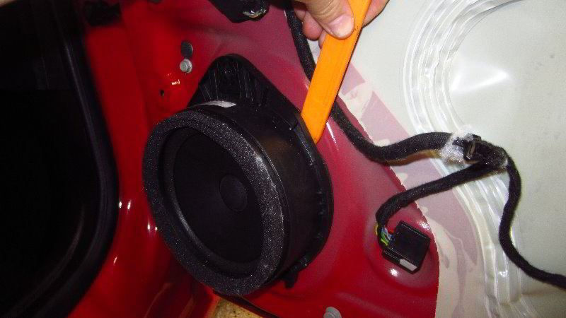 2016-2019-Chevrolet-Cruze-Interior-Door-Panel-Removal-Speaker-Upgrade-Guide-043