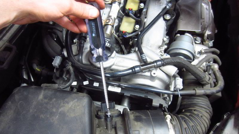 2016-2019-Chevrolet-Cruze-MAF-Sensor-Replacement-Guide-021