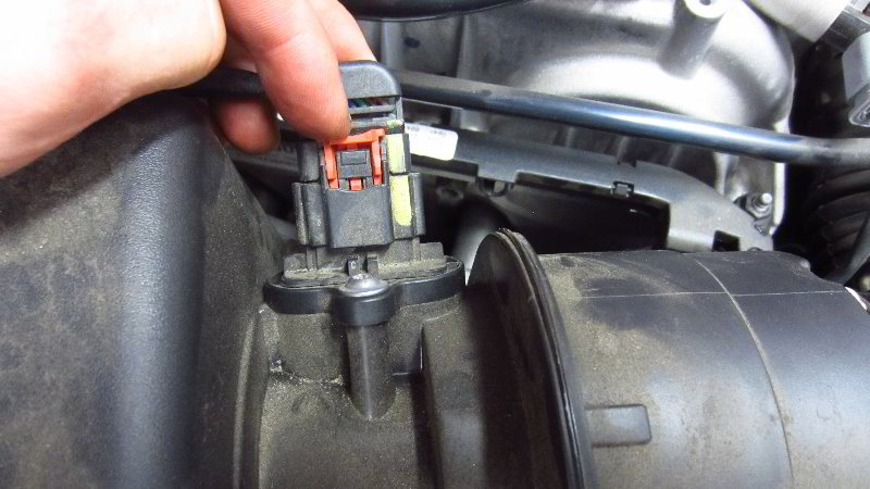 2016-2019-Chevrolet-Cruze-MAF-Sensor-Replacement-Guide-024