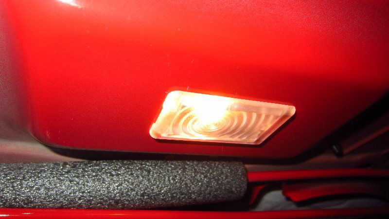 2016-2019-Chevrolet-Cruze-Trunk-Cargo-Area-Light-Bulb-Replacement-Guide-002