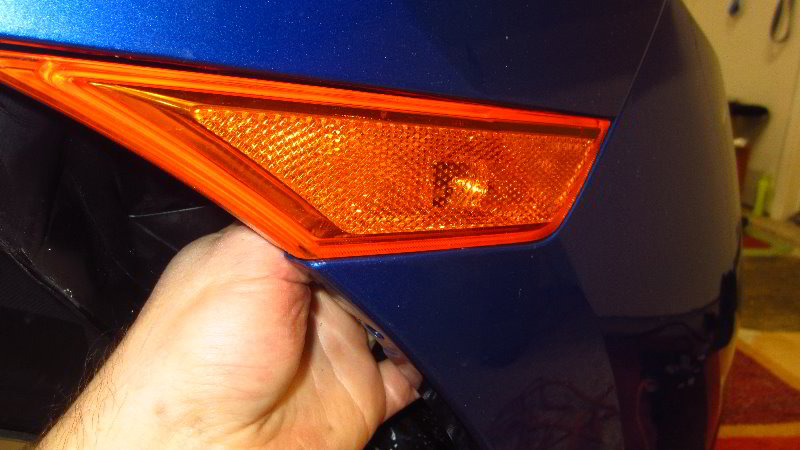 2016-2019-Honda-Civic-Front-Side-Marker-Light-Bulb-Replacement-Guide-012