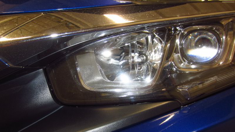 2016-2019-Honda-Civic-Headlight-Bulbs-Replacement-Guide-012