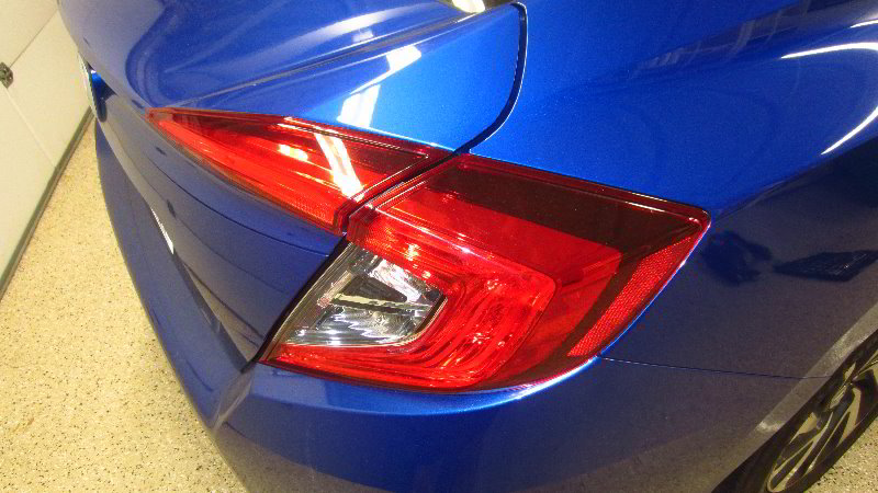 2016-2019-Honda-Civic-Tail-Light-Bulbs-Replacement-Guide-001