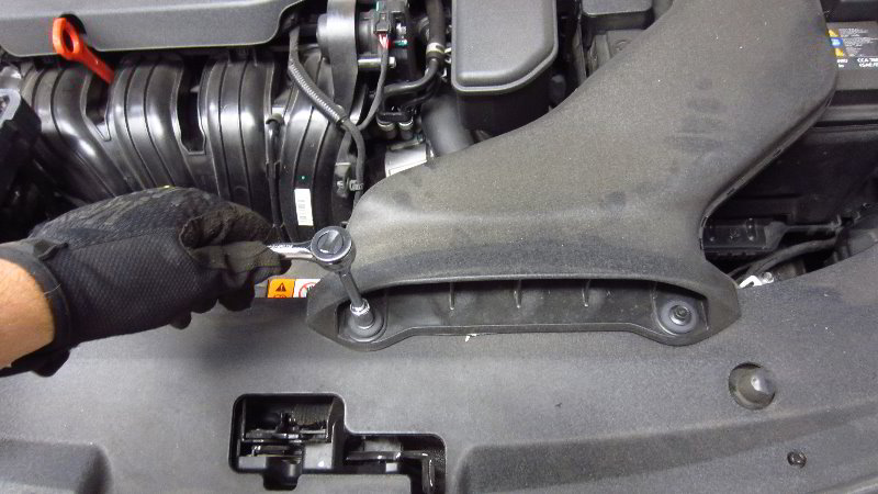 2016-2020-Kia-Optima-12V-Automotive-Battery-Replacement-Guide-004