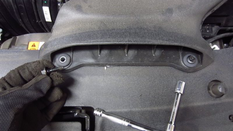 2016-2020-Kia-Optima-12V-Automotive-Battery-Replacement-Guide-006