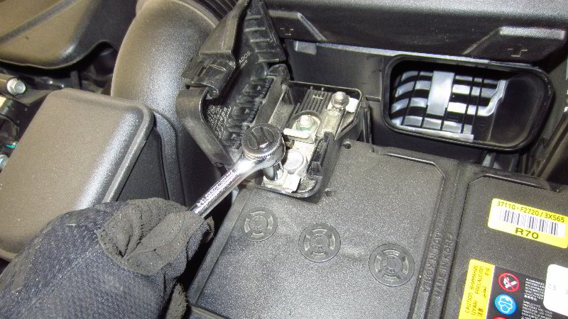 2016-2020-Kia-Optima-12V-Automotive-Battery-Replacement-Guide-023