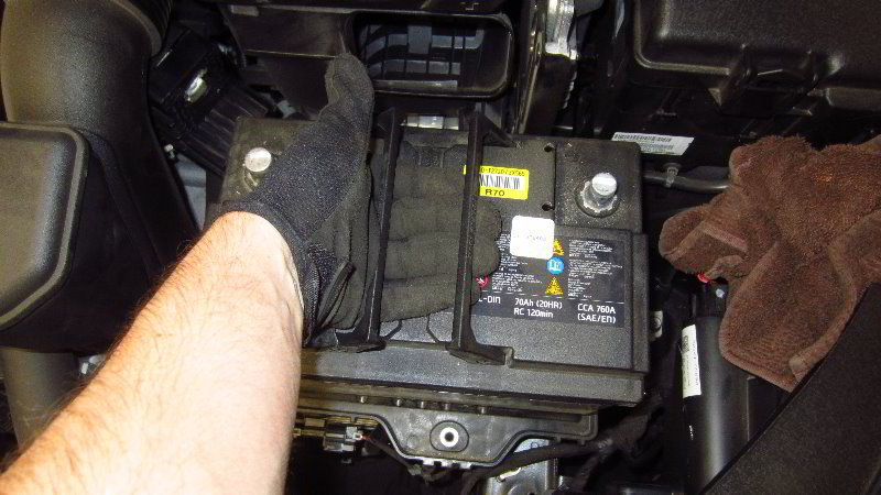 2016-2020-Kia-Optima-12V-Automotive-Battery-Replacement-Guide-027