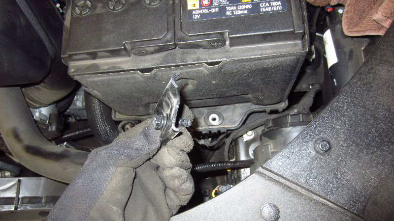 2016-2020-Kia-Optima-12V-Automotive-Battery-Replacement-Guide-036