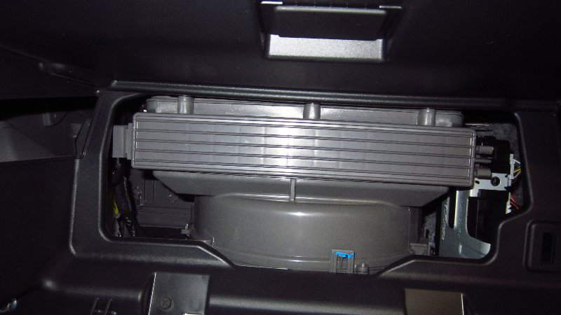 2016-2020-Kia-Optima-Cabin-Air-Filter-Replacement-Guide-012