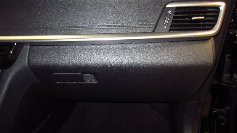 2016-2020-Kia-Optima-Cabin-Air-Filter-Replacement-Guide-033