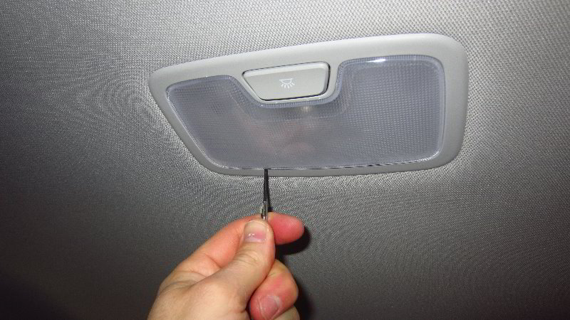 2016-2020-Kia-Optima-Dome-Light-Bulb-Replacement-Guide-002